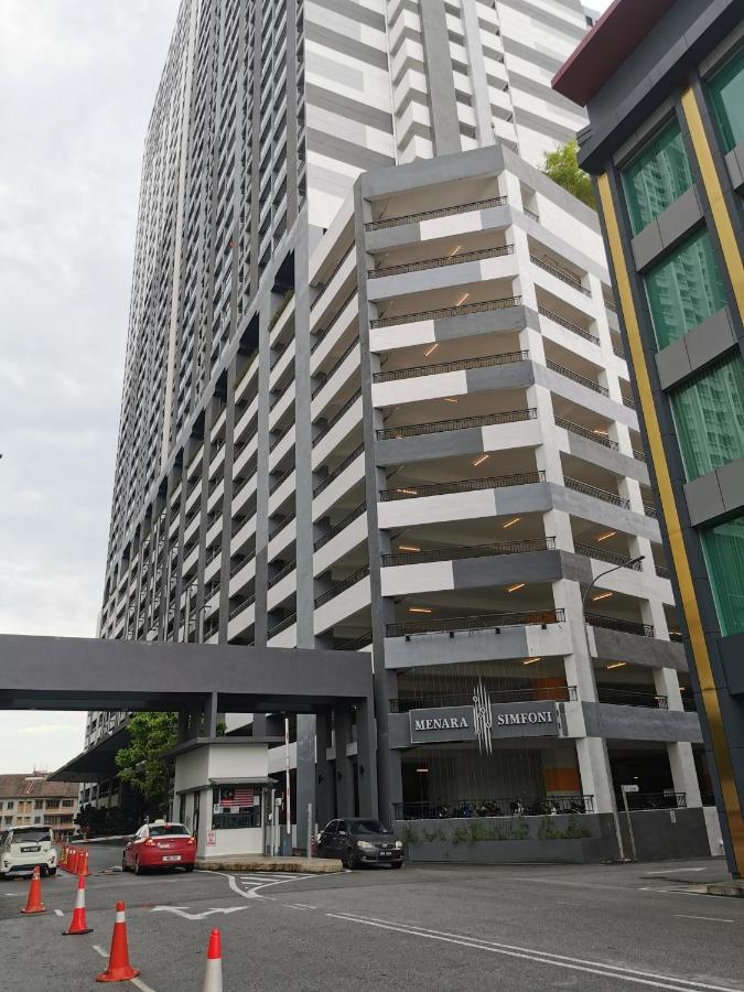 Apple Home 2 At Menara Simfoni, King Size Bed, Cheras, Nexflix, Wifi, Parking Seri Kembangan Esterno foto