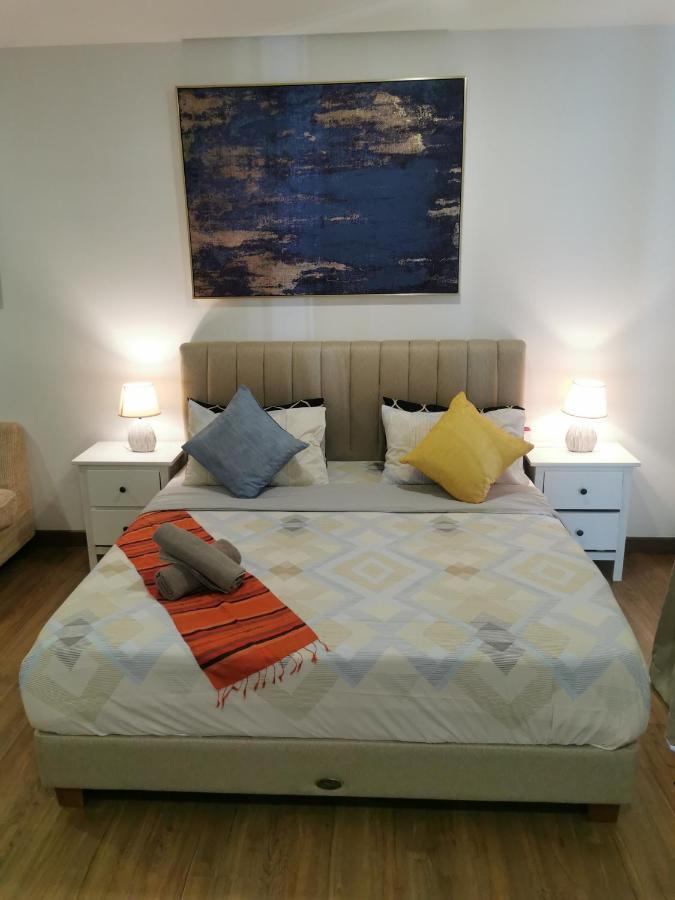 Apple Home 2 At Menara Simfoni, King Size Bed, Cheras, Nexflix, Wifi, Parking Seri Kembangan Esterno foto